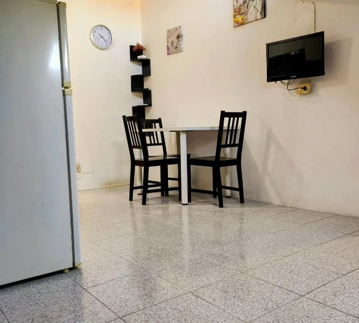 Guasco'S Apartment Monolocale Con Ampio Terrazzo Padova 0*,